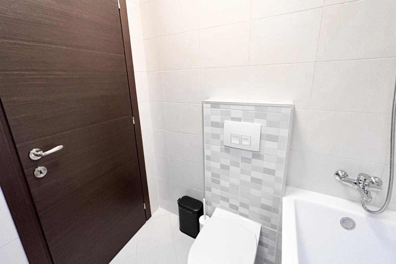 Downtown C22 Apartment Bucharest Exterior photo